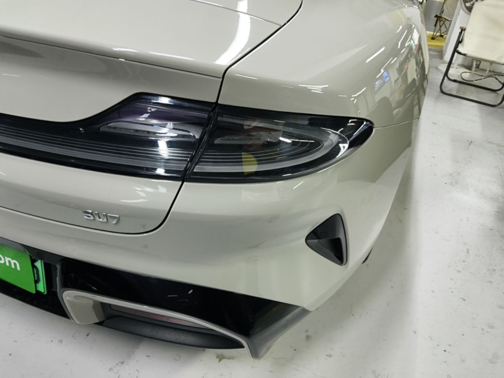 Xiaomi Auto SU7 2024 Rear-Drive Ultra-Long Range Advanced Pro-Level Intelligent Driving Version — снимка 9