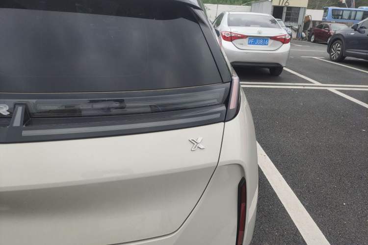 Used Zeekr X 2023 Rear-Drive ME Version 5 Seats Exterior 3