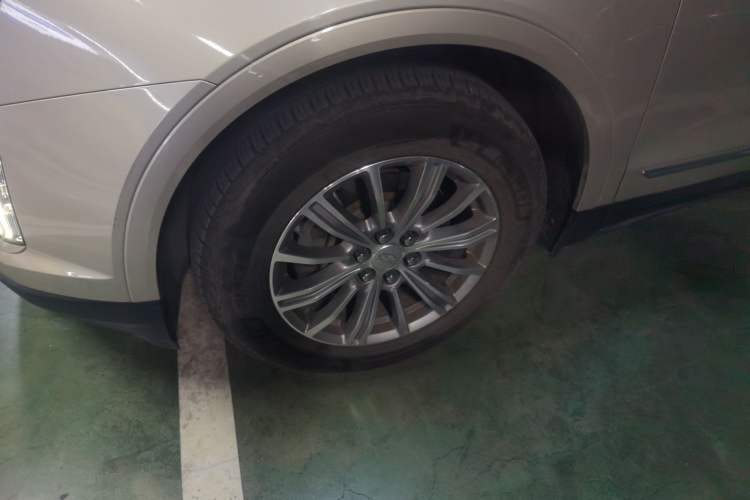 Used Cadillac XT5 2016 28T Four-Wheel Drive Luxury Model