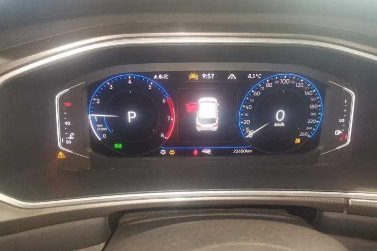 Used Volkswagen T-ROC 2023 300TSI DSG Two-Wheel Drive Starlight Edition