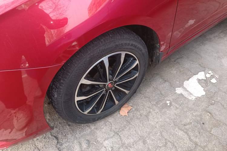 Used Roewe i5 2020 1.5L Automatic 4G Connect Luxury Flagship Edition