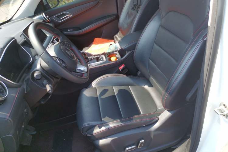 Used MG Pilot 2021 300TGI Automatic Two-Wheel Drive Fuel-Efficient Luxury Edition