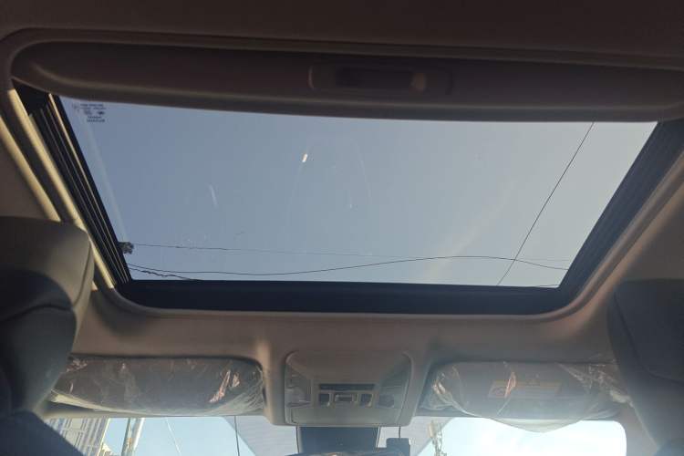 Used Toyota Wildlander 2022 2.0L CVT Two-Wheel Drive Luxury PLUS Edition
