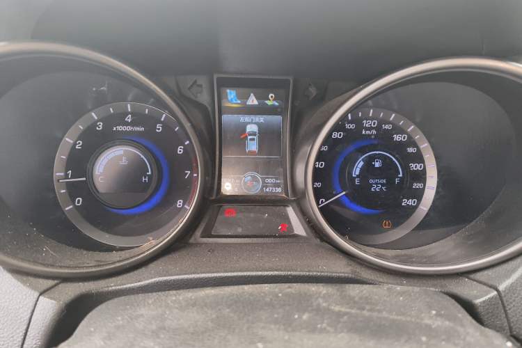 Used CHANGAN CS75 2016 1.5T Manual FENGSHANG Model
