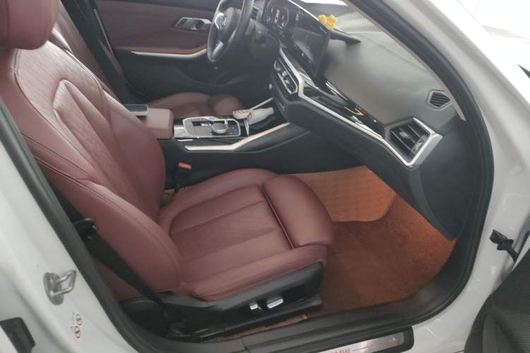 Used BMW i3 2022 eDrive 35 L