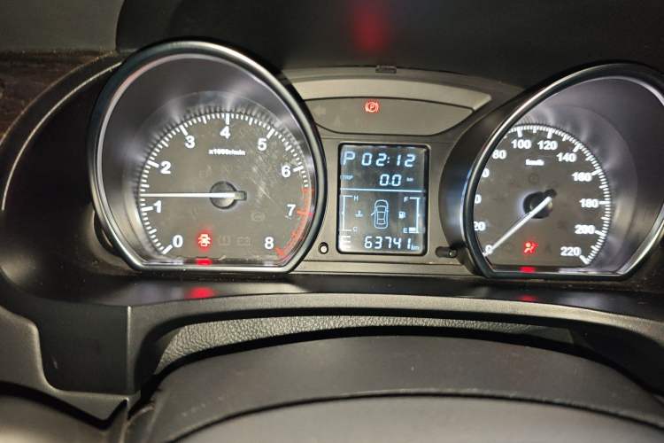 Used Zotye T600 2014 2.0T DCT Luxury Version Instrument Cluster