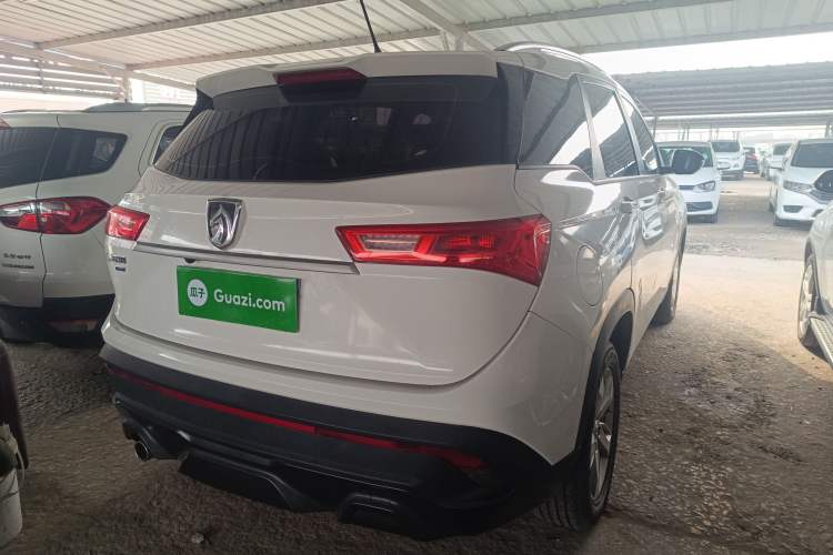 Used Baojun 530 2019 1.5T Manual Comfort Version 7 Seats China VI Emission Standard
