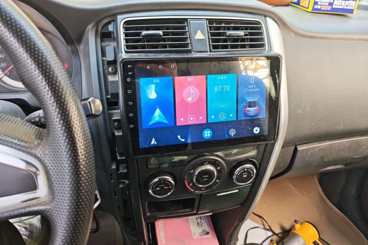 Used Suzuki Liana A6 2014 Hatchback 1.4L Manual Enjoyment Model Audio And AC Panel