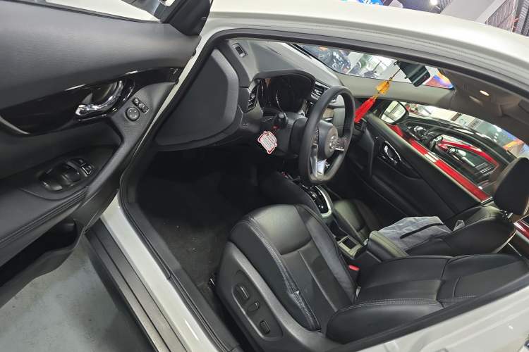 Used Nissan X-Trail 2020 2.0L XL ITS CVT 2WD SmartConnect Comfort Edition Driver Seat