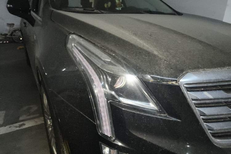 Used Cadillac XT5 2017 Anniversary Edition 25T Luxury Model