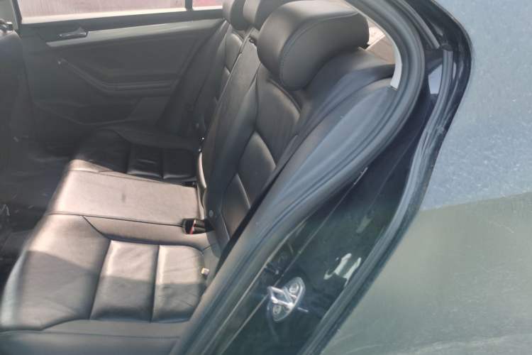 Used Volkswagen Sagitar 2017 1.6L Automatic Comfort Model Left Rear Seat