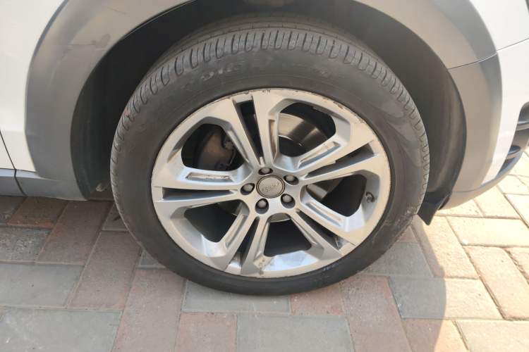 Used Audi Q5 2010 3.2 FSI Off-road Version