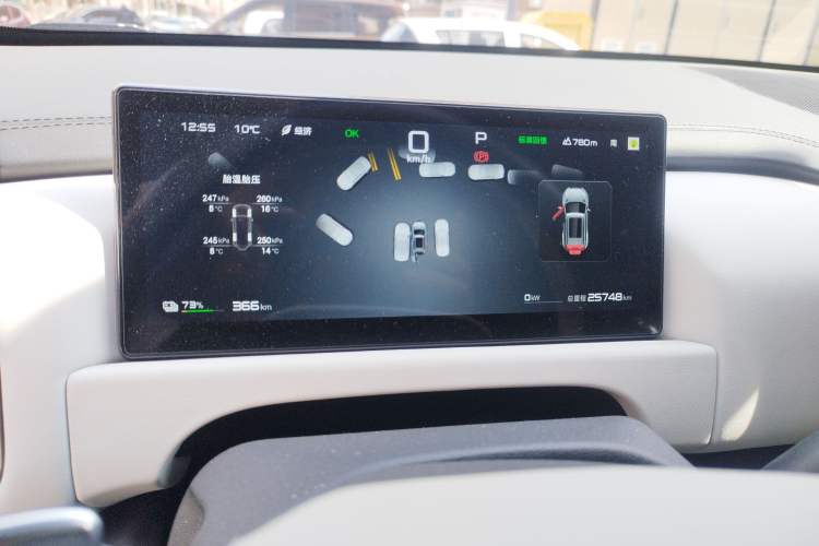 Used Formula Leopard Titanium 3 2025 501 km All-Wheel Drive Intelligent Driving Max Edition
