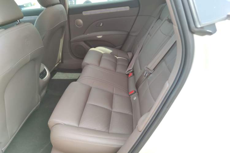 Used IM L6 2025 Ultra Model
