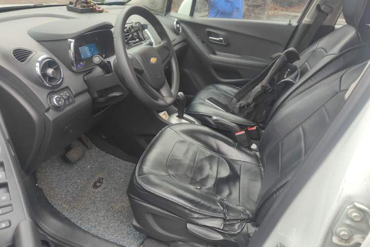 Used Chevrolet Trax 2014 1.4T Automatic Two-Wheel Drive Comfort Version Left Front Seat