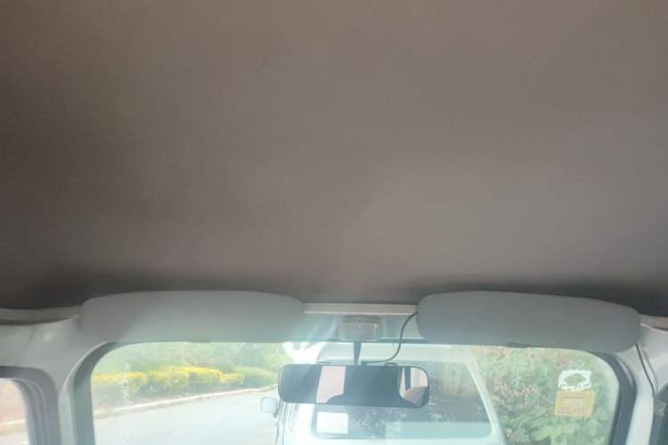Used Wuling Zhiguang 2015 1.2L Practical LS-I Model

