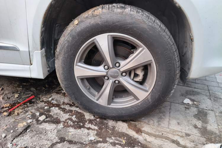 Used Haval H6 2016 Upgraded Model 1.5T Manual Two-Wheel Drive Elite Version