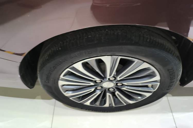 Used Buick GL8 2022 ES Land Cruiser 653T Smart Luxury Model
