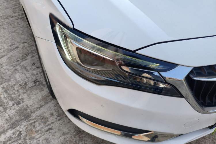 Used Buick GL6 2019 18T 6-Seater Elite Version China VI Standard
