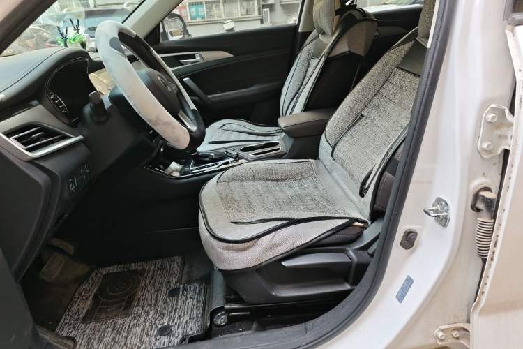 Used CHANGAN CS35PLUS 2019 1.6L Automatic Yue Lian Upgrade Edition
