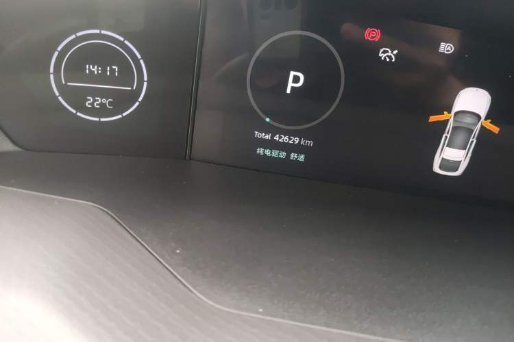 Used CHANGAN UNI-V iDD 2024 Blue Whale Smart Electric iDD 136km ZhiKu Model Odometer Close Up