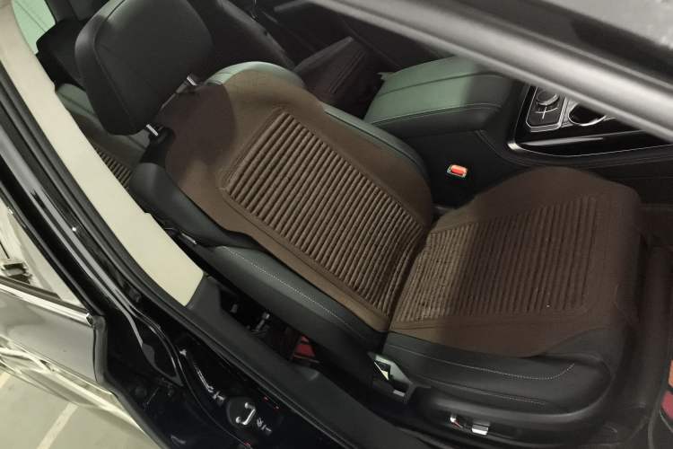 Used Hongqi HS7 2022 3.0T Automatic All-Wheel Drive ZhiLian Flagship Edition Five Seats