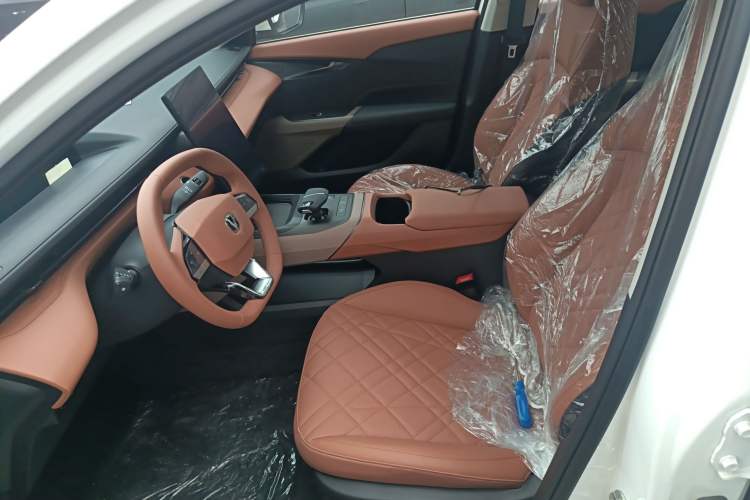 Used CHANGAN Eado 2025 Blue Whale 1.5T 500Bar Flagship Model
