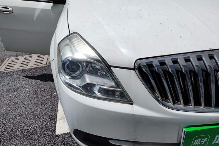 Used Buick Excelle 2015 1.5L Automatic Classic Model
