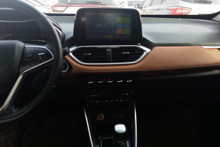 Used Baojun 510 2017 1.5L Manual Luxury Model
