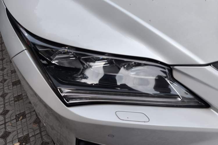 Used Lexus RX 2016 300 4x4 Elegant Edition China V-standard Right Front Headlight