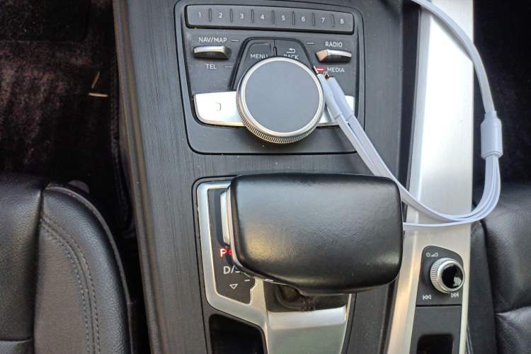 Used Audi A4L 2019 40 TFSI Fashion Edition China VI Emission Standard