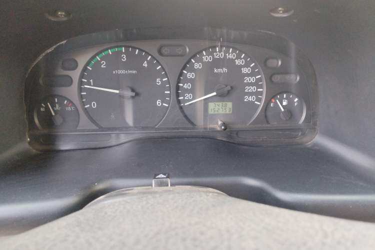 Used Ford Classic Transit 2013 2.8T Diesel Logistics Model with Short Wheelbase and Mid-Roof JX493ZLQ4