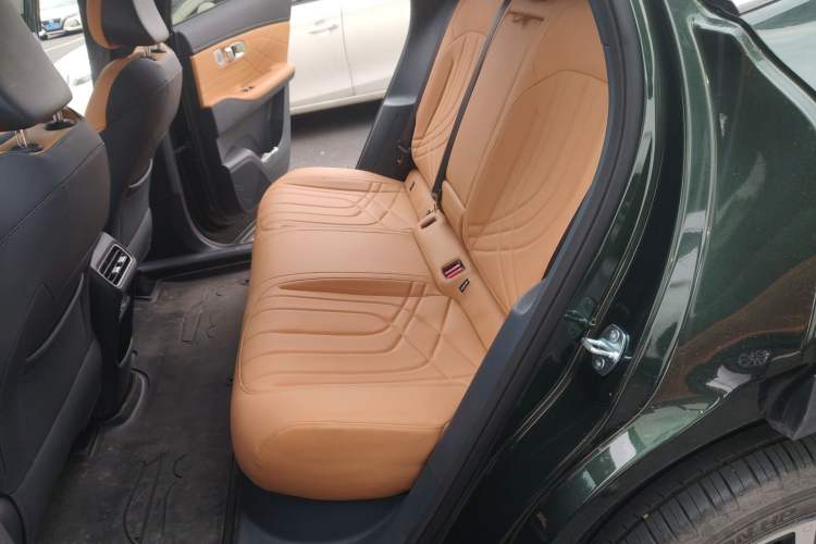 Used Geely Galaxy Xingjian 7 EM-i 2025 120km Exploration+ Version Left Rear Seat