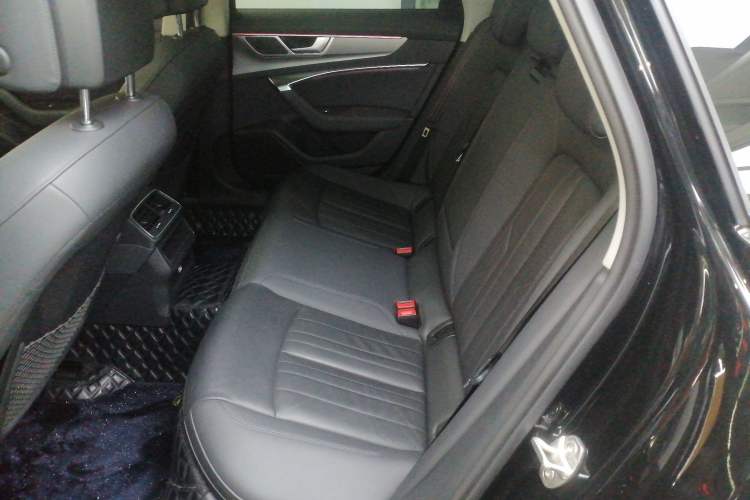 Used Audi A6 (Import) 2022 allroad quattro Explorer 55 TFSI Prestige Off-Road Model