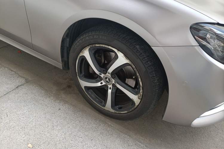 Used Mercedes-Benz E-Class 2017 Facelift E 200 Sport 4MATIC