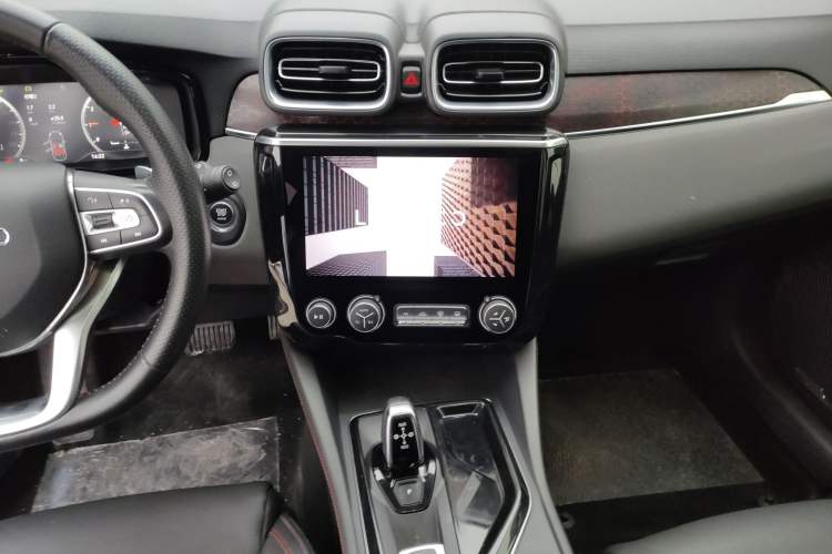 Used Lynk & Co 02 2018 1.5T DCT Two-Wheel Drive Pro Version China V Emission Standard