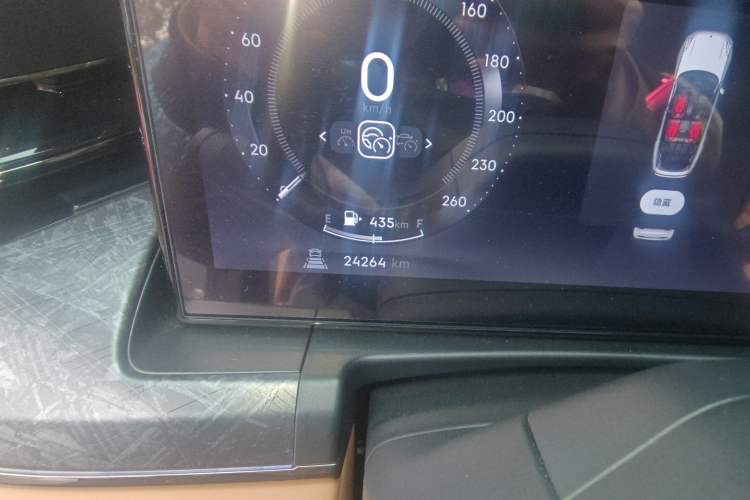 Used Lynk & Co 09 2021 2.0T Ultra Six-Seater