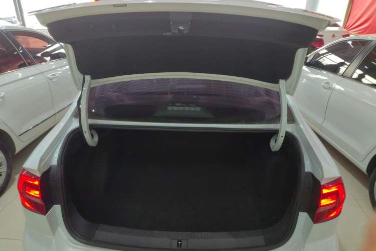 Used Volkswagen Bora 2019 Bora Legend 1.5L Automatic Leading Model China VI Standard
