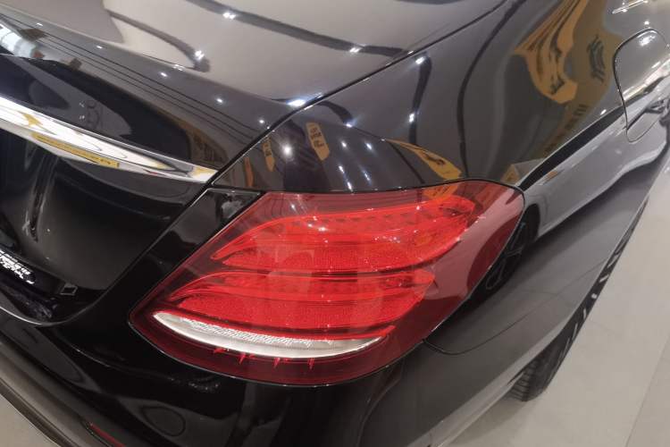 Used Mercedes-Benz E-Class 2020 Facelift E 300 L Stylish Edition