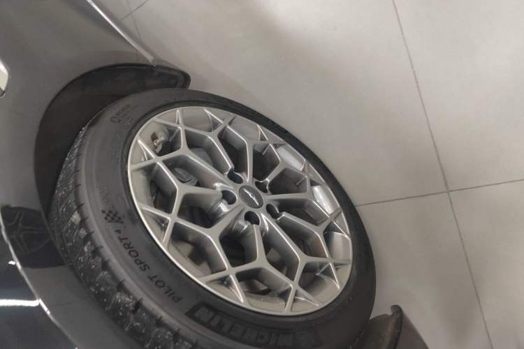 Used Genesis G80 2021 2.5T Four-Wheel Drive Flagship Edition
