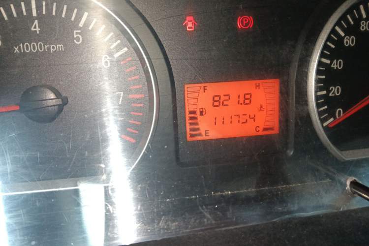 Used FORTHING Lingzhi 2016 V3 1.5L 7-Seater Standard Model China V Emission Standard