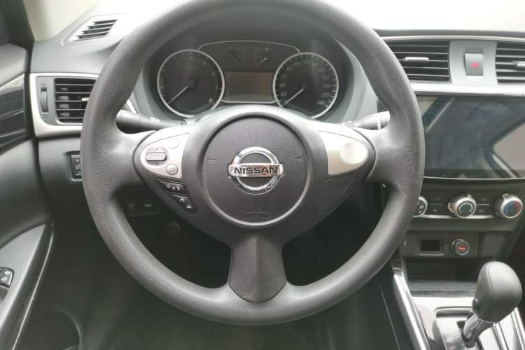 Used Nissan Sylphy 2021 Classic 1.6XL CVT Luxury Edition Steering Wheel