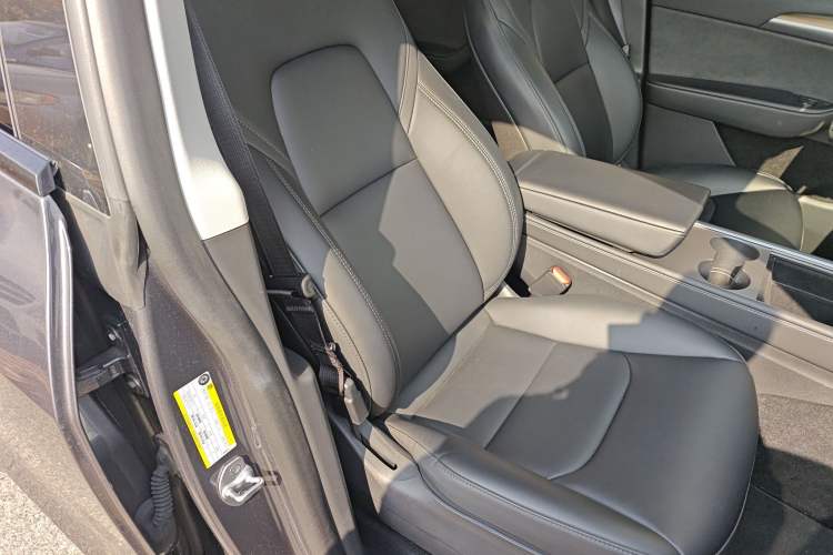 Used Tesla Model Y 2022 Revised Version Long-Range All-Wheel Drive