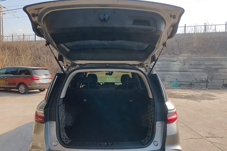 Used Geely Auto Vision X6 2020 1.4T CVT Asian Games Edition
