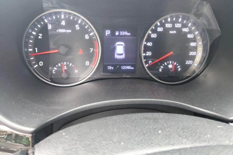 Used Kia kx1 Stonic 2021 1.4L CVT Fun & Sunroof Model
