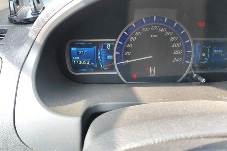 Used BYD S6 2013 Platinum Edition 2.0L Manual Luxury Model
