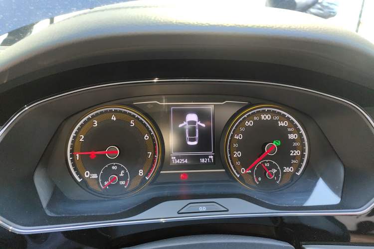 Used Volkswagen Passat 2019 280TSI Business Edition China VI