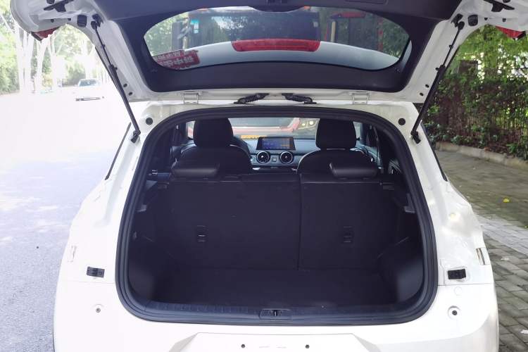 Used Dongfeng Fengon 500 2022 1.5T Manual Enjoyment Model