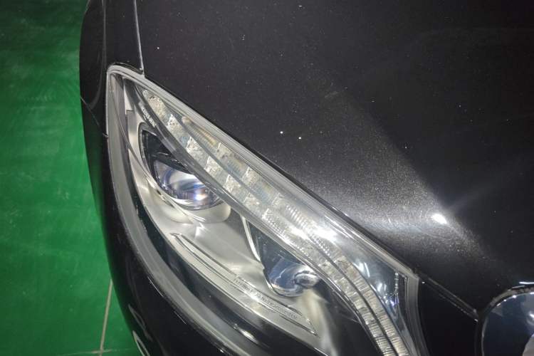 Used Mercedes-Benz S-Class 2014 S 320 L Business Model Right Front Headlight