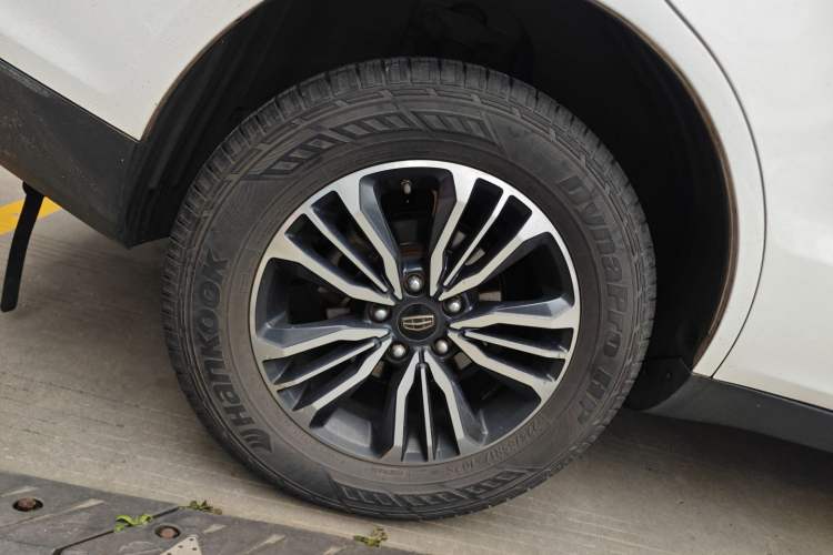 Used Geely Auto Vision X6 2016 1.3T CVT Flagship Model